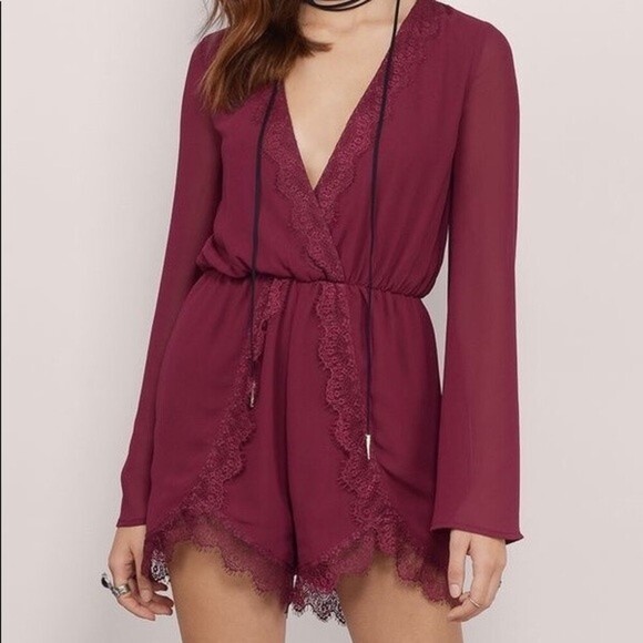 Cotton Candy medium merlot color lacy tie romper - Picture 1 of 3